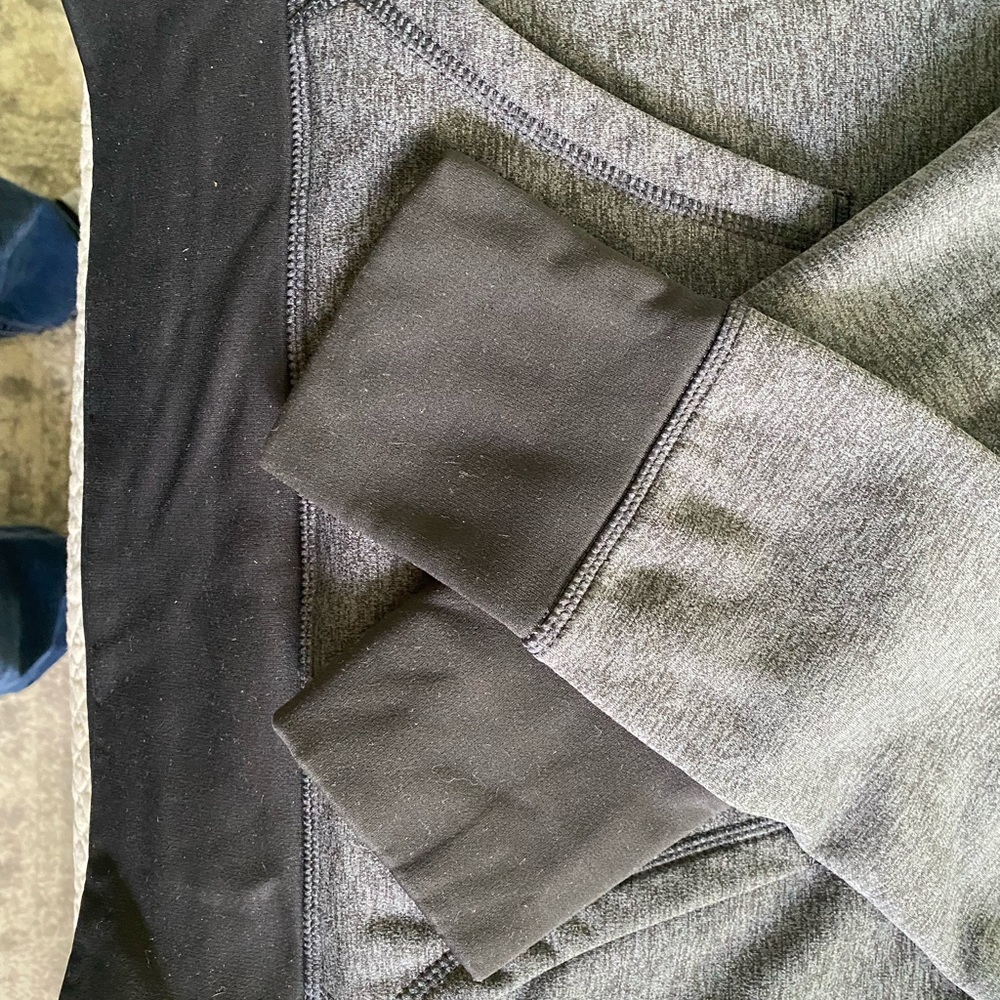 Nike Therma Fit Pullover - Picture 5 of 5